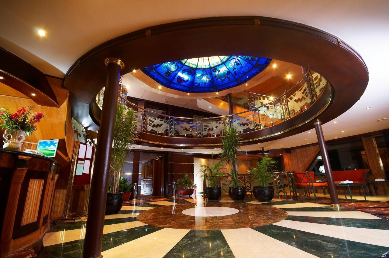 Nile Carnival Cruise 4Nt Lxr Thursday 3Nt Asw Monday Luksor Zewnętrze zdjęcie